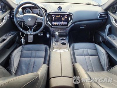 Zdjęcie 8 z 12 samochodu: 2021 MASERATI GHIBLI S VIN:ZAM57YTS4M1357674 - miniatura