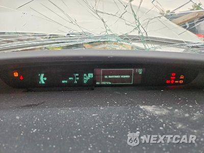 Zdjęcie 9 z 12 samochodu: 2011 TOYOTA PRIUS THREE VIN:JTDKN3DU9B0326844 - miniatura