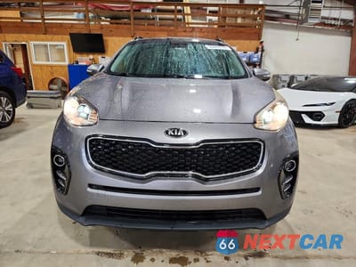 Piąte zdjęcie samochodu w środku: 2019 KIA SPORTAGE EX VIN:KNDPN3AC0K7527413 - miniatura