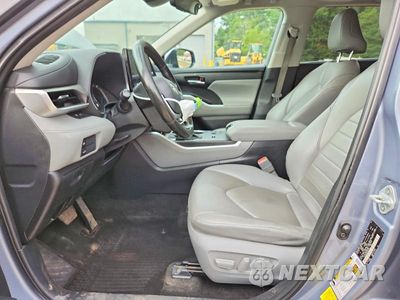 Zdjęcie 7 z 14 samochodu: 2023 TOYOTA HIGHLANDER HYBRID XLE VIN:5TDKBRCH0PS585579 - miniatura