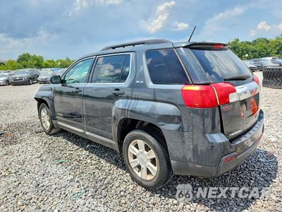 Drugie zdjęcie samochodu z przodu: 2013 GMC TERRAIN SLE VIN:2GKALSEK3D6338673 - miniatura