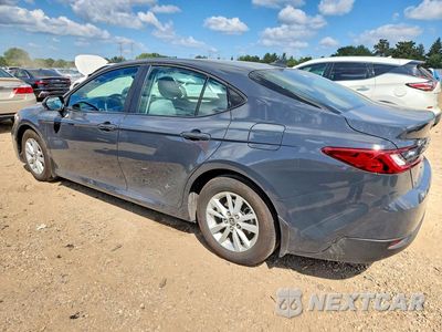 Drugie zdjęcie samochodu z przodu: 2026 TOYOTA CAMRY LE VIN:4T1DAACK9TU311629 - miniatura