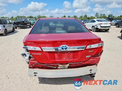Zdjęcie 6 z 12 samochodu: 2014 TOYOTA CAMRY HYBRID XLE VIN:4T1BD1FK5EU107133 - miniatura