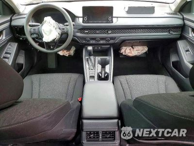 Zdjęcie 8 z 12 samochodu: 2025 HONDA ACCORD SE VIN:1HGCY1F42SA081927 - miniatura