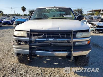 Piąte zdjęcie samochodu w środku: 2000 CHEVROLET SILVERADO K1500 VIN:1GCEK19V8YZ290743 - miniatura