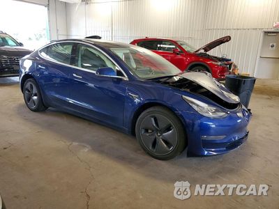 Czwarte zdjęcie samochodu z boku: 2020 TESLA MODEL 3 VIN:5YJ3E1EA4LF792424 - miniatura