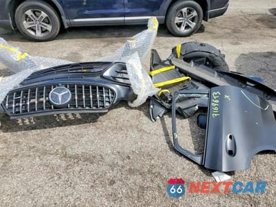 Zdjęcie 12 z 13 samochodu: 2026 MERCEDES-BENZ GLC COUPE 43 4MATIC AMG VIN:W1NKJ8HB1TF531440 - miniatura
