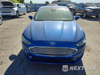Piąte zdjęcie samochodu w środku: 2017 FORD FUSION SE HYBRID VIN:3FA6P0LU4HR301070 - miniatura