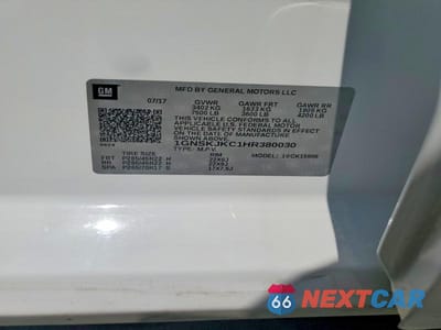 Zdjęcie 13 z 13 samochodu: 2017 CHEVROLET SUBURBAN K1500 PREMIER VIN:1GNSKJKC1HR380030 - miniatura