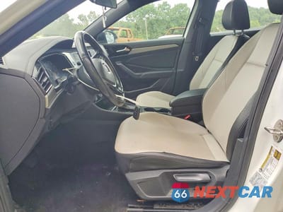 Zdjęcie 7 z 12 samochodu: 2019 VOLKSWAGEN JETTA S VIN:3VWCB7BUXKM168208 - miniatura