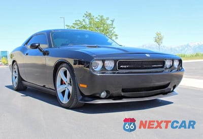 2008 DODGE CHALLENGER SRT-8 2B3LJ74W28H302271 - główne zdjęcie licytacji z USA - miniatura
