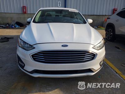 Piąte zdjęcie samochodu w środku: 2019 FORD FUSION SE VIN:3FA6P0HD8KR245845 - miniatura
