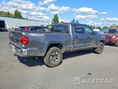Trzecie zdjęcie samochodu z tyłu: 2019 TOYOTA TACOMA TRD OFF-ROAD VIN:3TMDZ5BN7KM065084 - miniatura