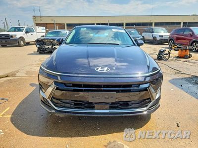Piąte zdjęcie samochodu w środku: 2026 HYUNDAI SONATA HYBRID BLUE VIN:KMHL24JJ6TA174767 - miniatura