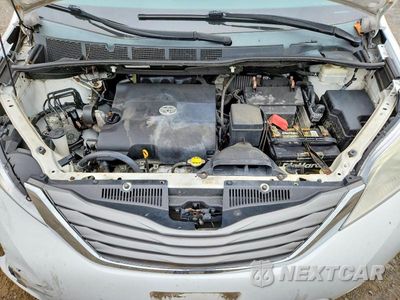 Zdjęcie 12 z 13 samochodu: 2012 TOYOTA SIENNA XLE 7-PASSENGER VIN:5TDDK3DC8CS038059 - miniatura