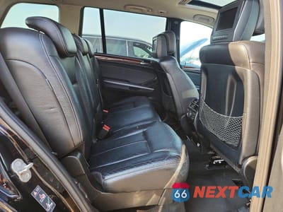 Zdjęcie 10 z 13 samochodu: 2008 MERCEDES-BENZ GL 550 4MATIC VIN:4JGBF86E48A412190 - miniatura
