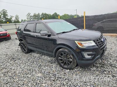 Czwarte zdjęcie samochodu z boku: 2017 FORD EXPLORER XLT VIN:1FM5K7D85HGC17700 - miniatura