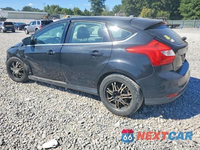 Drugie zdjęcie samochodu z przodu: 2013 FORD FOCUS TITANIUM VIN:1FADP3N23DL142166 - miniatura