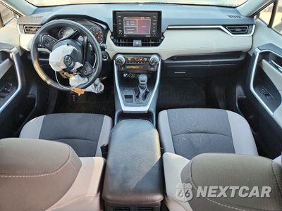 Zdjęcie 8 z 13 samochodu: 2020 TOYOTA RAV4 XLE VIN:2T3W1RFV8LC070717 - miniatura