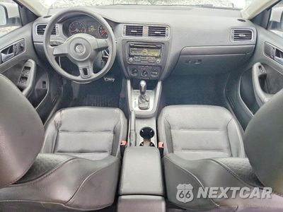 Zdjęcie 8 z 12 samochodu: 2014 VOLKSWAGEN JETTA SE VIN:3VWD17AJ8EM212354 - miniatura