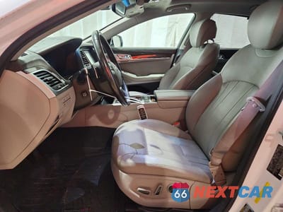 Zdjęcie 7 z 12 samochodu: 2018 GENESIS G80 3.8 VIN:KMHGN4JE5JU251300 - miniatura