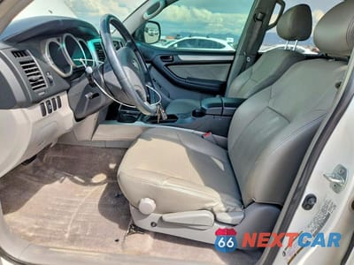 Zdjęcie 7 z 13 samochodu: 2005 TOYOTA 4RUNNER SR5 VIN:JTEBU14RX50074749 - miniatura