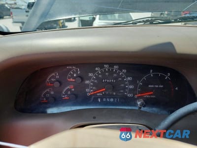 Zdjęcie 9 z 12 samochodu: 2001 FORD F250 SUPER DUTY VIN:1FTNW20FX1EB22714 - miniatura