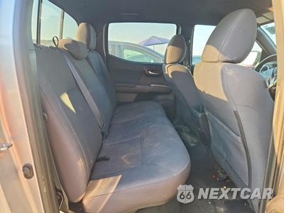 Zdjęcie 10 z 13 samochodu: 2019 TOYOTA TACOMA TRD OFF-ROAD VIN:3TMCZ5AN9KM223017 - miniatura