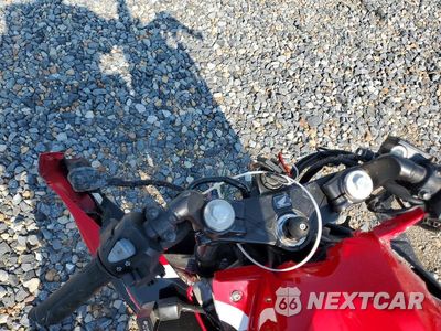 Zdjęcie 7 z 9 samochodu: 2020 HONDA CBR300 R VIN:MLHNC5102L5600340 - miniatura