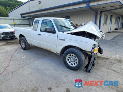 Czwarte zdjęcie samochodu z boku: 2011 FORD RANGER SUPER CAB VIN:1FTLR4FE0BPA41963 - miniatura