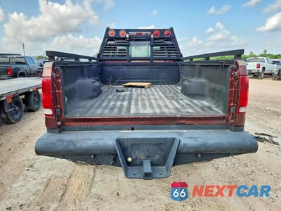 Zdjęcie 10 z 13 samochodu: 2006 FORD F350 SRW SUPER DUTY VIN:1FTWW31P26EA31946 - miniatura