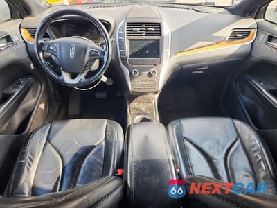 Zdjęcie 8 z 13 samochodu: 2016 LINCOLN MKC RESERVE VIN:5LMTJ3DHXGUJ10884 - miniatura