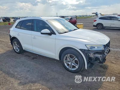 Czwarte zdjęcie samochodu z boku: 2018 AUDI Q5 PREMIUM VIN:WA1ANAFY4J2170709 - miniatura