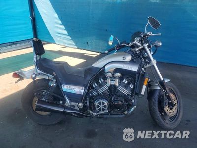 1997 YAMAHA VMAX VMX12 JYA2WFC07VA013301 - główne zdjęcie licytacji z USA - miniatura