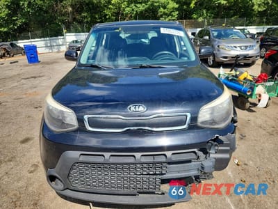 Piąte zdjęcie samochodu w środku: 2016 KIA SOUL VIN:KNDJN2A26G7382375 - miniatura