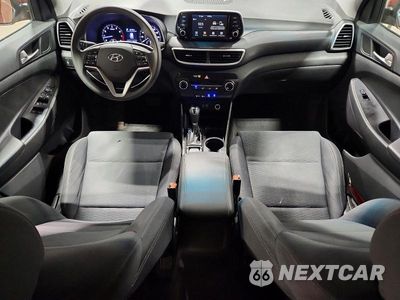 Zdjęcie 8 z 13 samochodu: 2019 HYUNDAI TUCSON SE VIN:KM8J2CA47KU010825 - miniatura