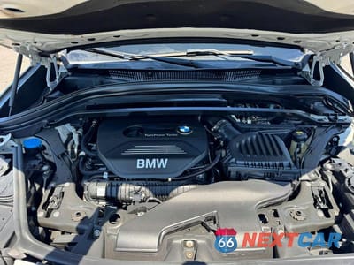 Zdjęcie 9 z 12 samochodu: 2018 BMW X1 SDRIVE28I MSPT VIN:WBXHU7C33J5L09376 - miniatura