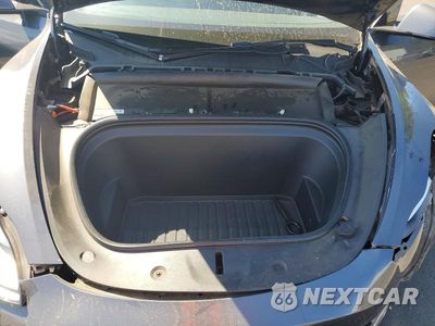 Zdjęcie 11 z 13 samochodu: 2022 TESLA MODEL Y VIN:7SAYGDEE2NF367861 - miniatura