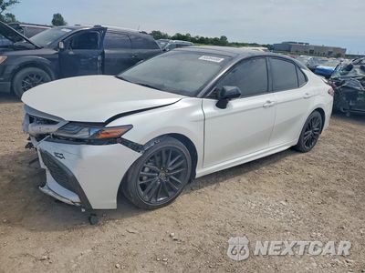 2022 TOYOTA CAMRY XSE V6 4T1KZ1AK5NU069279 - główne zdjęcie licytacji z USA - miniatura