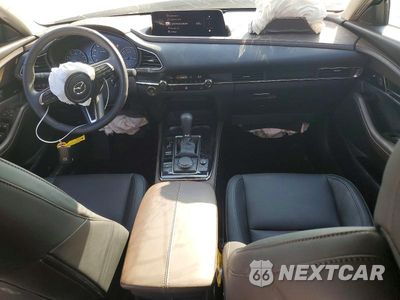 Zdjęcie 8 z 13 samochodu: 2024 MAZDA CX-30 PREMIUM PLUS VIN:3MVDMBEY3RM690559 - miniatura