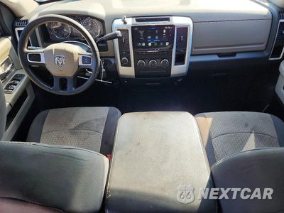 Zdjęcie 8 z 12 samochodu: 2011 DODGE RAM 2500 VIN:3D7TT2CT2BG625428 - miniatura