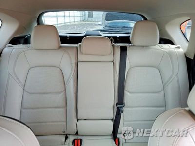 Zdjęcie 10 z 13 samochodu: 2020 MAZDA CX-5 GRAND TOURING RESERVE VIN:JM3KFBAY0L0843750 - miniatura
