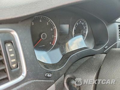 Zdjęcie 9 z 12 samochodu: 2013 VOLKSWAGEN JETTA SE VIN:3VWDX7AJ4DM436492 - miniatura