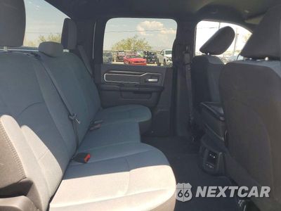 Zdjęcie 10 z 13 samochodu: 2022 RAM 2500 BIG HORN/LONE STAR VIN:3C6UR5DL3NG436490 - miniatura