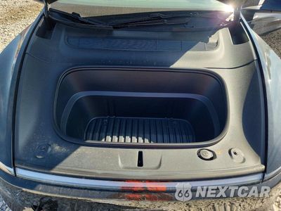 Zdjęcie 11 z 13 samochodu: 2026 TESLA MODEL Y VIN:7SAYGDEE7TF604518 - miniatura