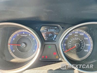 Zdjęcie 9 z 13 samochodu: 2013 HYUNDAI ELANTRA LIMITED VIN:KMHDH4AE7DU979960 - miniatura