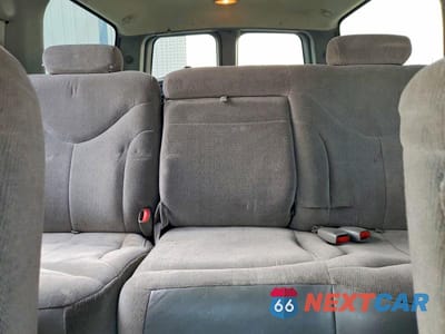 Zdjęcie 10 z 13 samochodu: 2001 GMC YUKON XL C1500 VIN:3GKEC16T91G101916 - miniatura