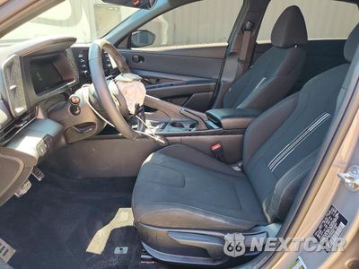 Zdjęcie 7 z 12 samochodu: 2025 HYUNDAI ELANTRA SEL SPORT VIN:KMHLM4DG5SU934663 - miniatura