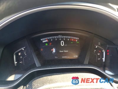 Zdjęcie 9 z 13 samochodu: 2018 HONDA CR-V EX VIN:2HKRW2H5XJH681984 - miniatura