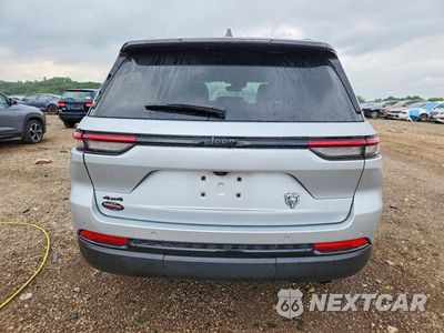 Zdjęcie 6 z 12 samochodu: 2023 JEEP GRAND CHEROKEE LAREDO VIN:1C4RJHAG4P8900734 - miniatura